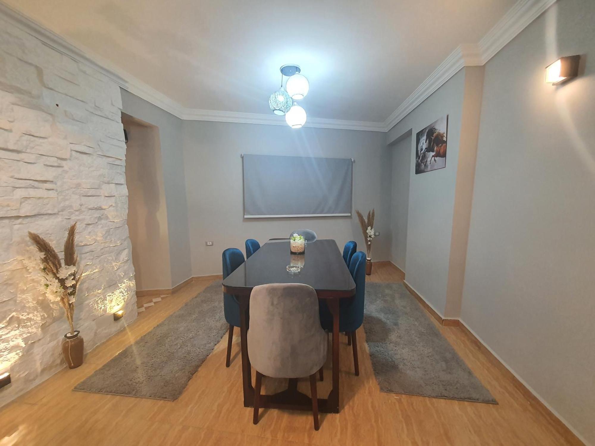 Appartement Youvala Serviced 30th *